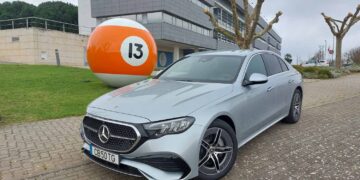 Mercedes-Benz E300de: o código empresarial