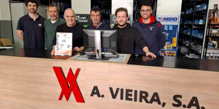 A. Vieira S. A. – sempre a abrir