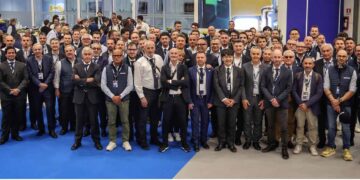 Komatsu – destaques no interior e exterior da SaMoTer