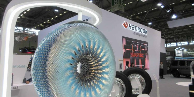 Hankook: baterias e pneus para melhorar a mobilidade